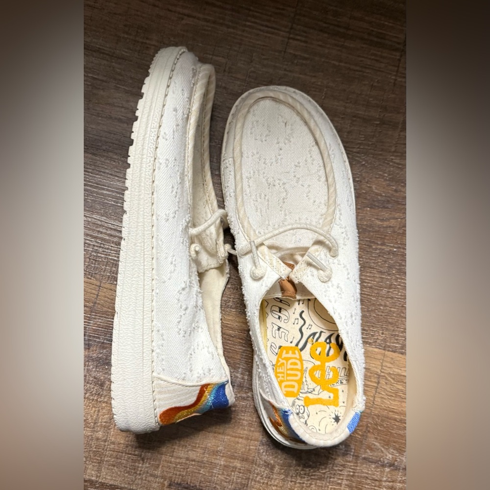 Hey Dude Wendy/Lee Collab, size 8
*WORN ONCE* - Picture 3 of 5